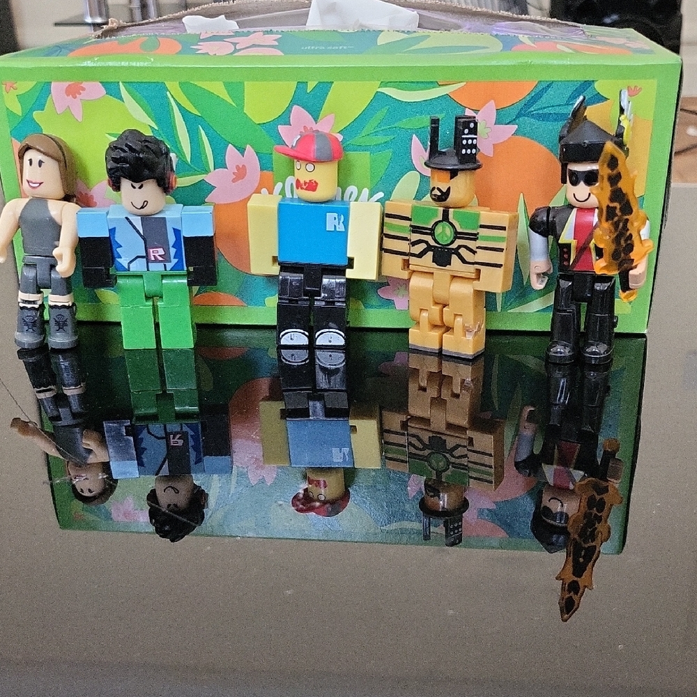 Roblox Toy Figurines Set